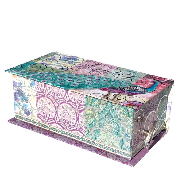 Punch Studio Peacock Swan Lake Music Box w/Luxury Jasmine Scented Soap (17610) - Picture 3 of 10